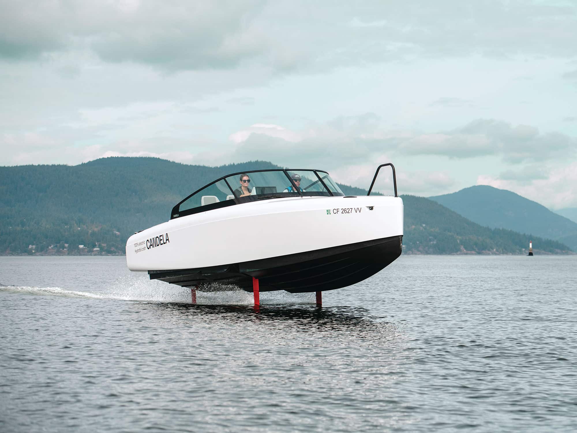NextImg:2024 Candela C-8 Open Daycruiser Boat Test, Pricing, Specs | Boating Mag