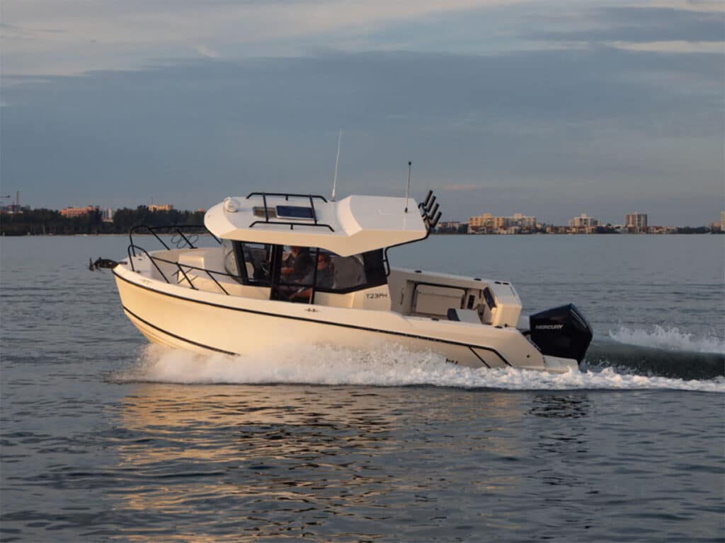 Bayliner's T23 Pilothouse at sunset