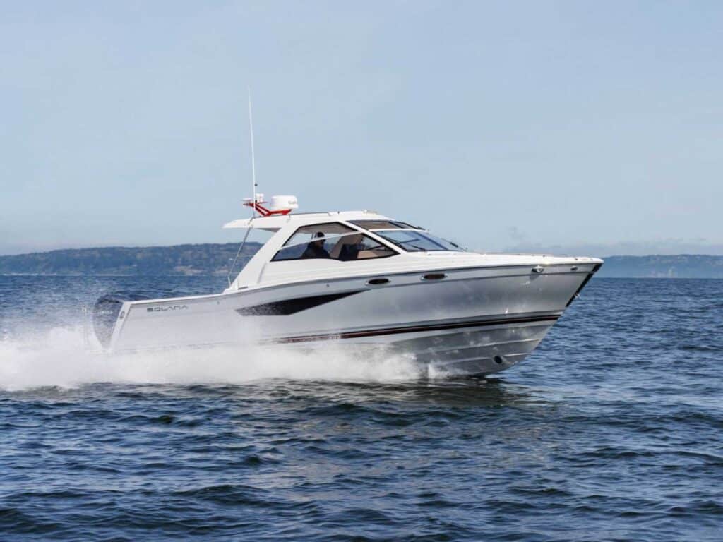 Solara Boats 310 Sport Coupe