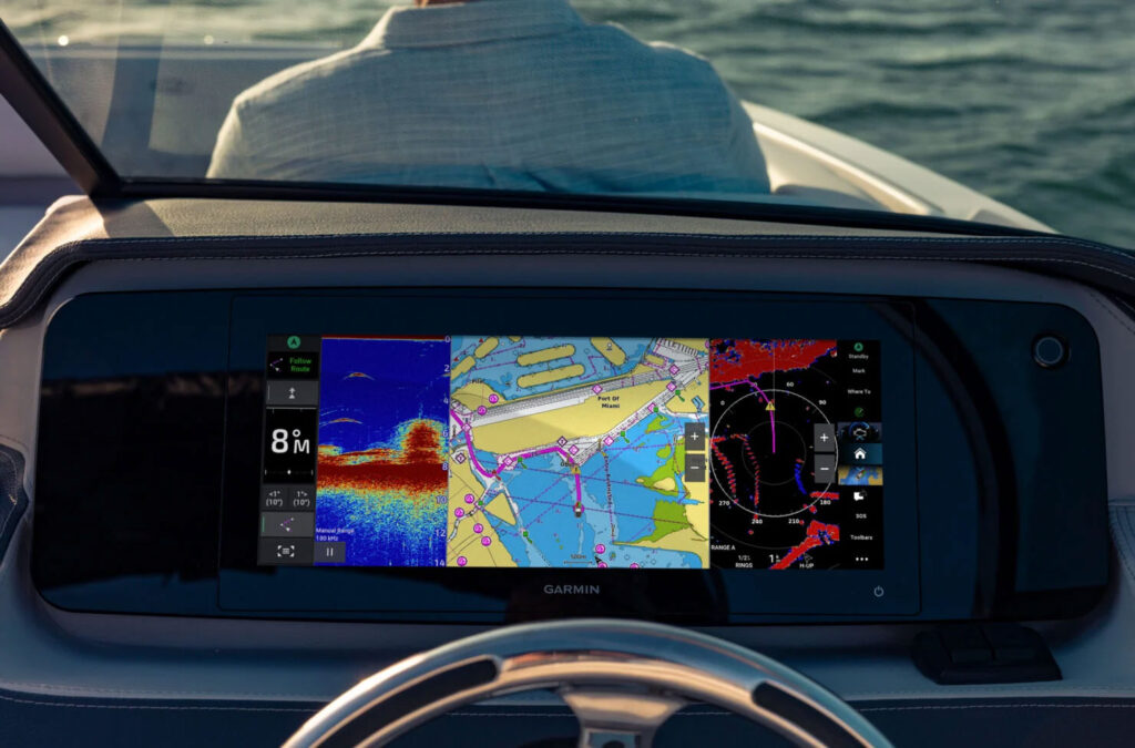 Garmin GPSMAP 15x3 Ultrawide installed