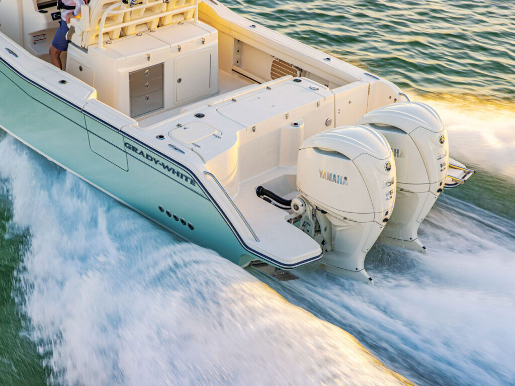 Yamaha outboards illustrating gear ratio
